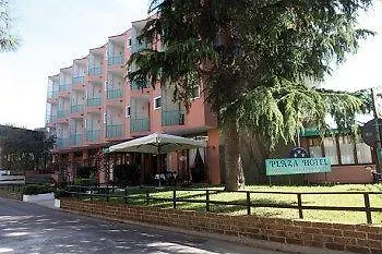 Plaza فندق غرادو